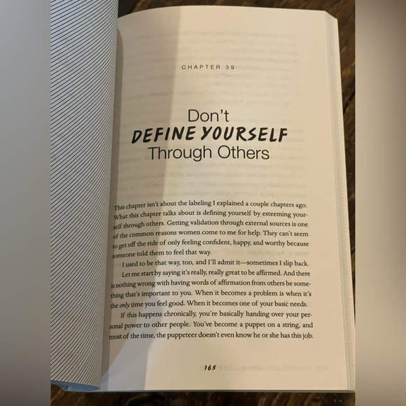 52 WAYS TO LIVE A KICK-ASS LIFE Book By Andrea Owen, CPCC๐๐ค๐ - Picture 3 of 6
